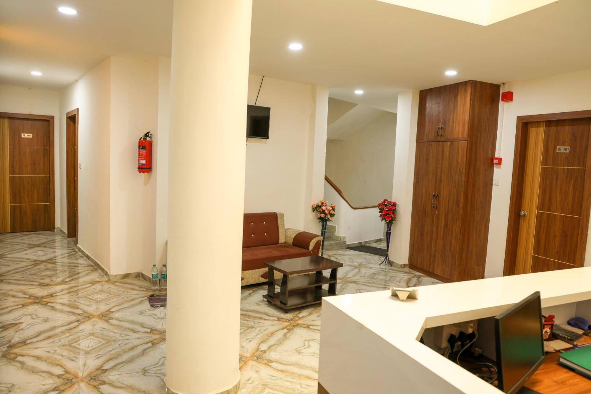 Hotel Aaram Kalupur Ahmedabad Extérieur photo